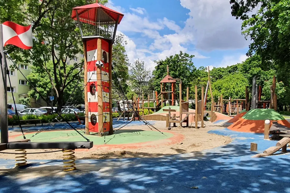 Árnyas Playgound