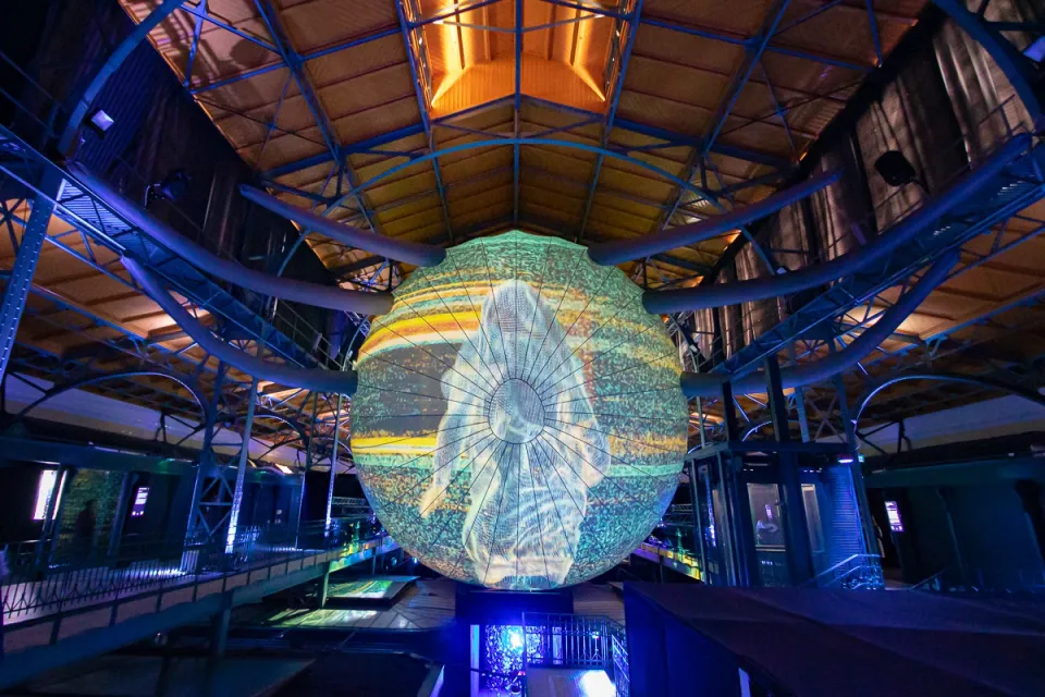 Light Art Museum