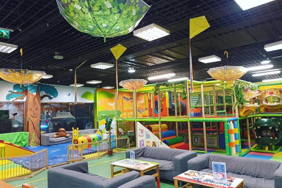 Sugár Playhouse