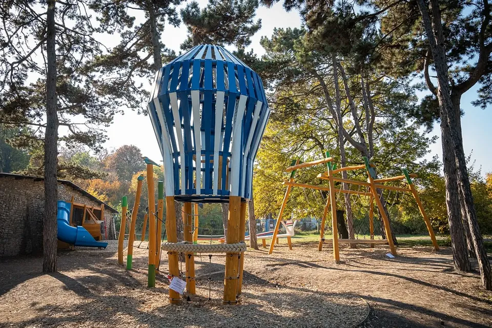 Airplane Playground