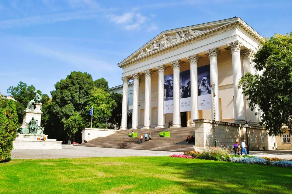 Magyar Nemzeti Múzeum