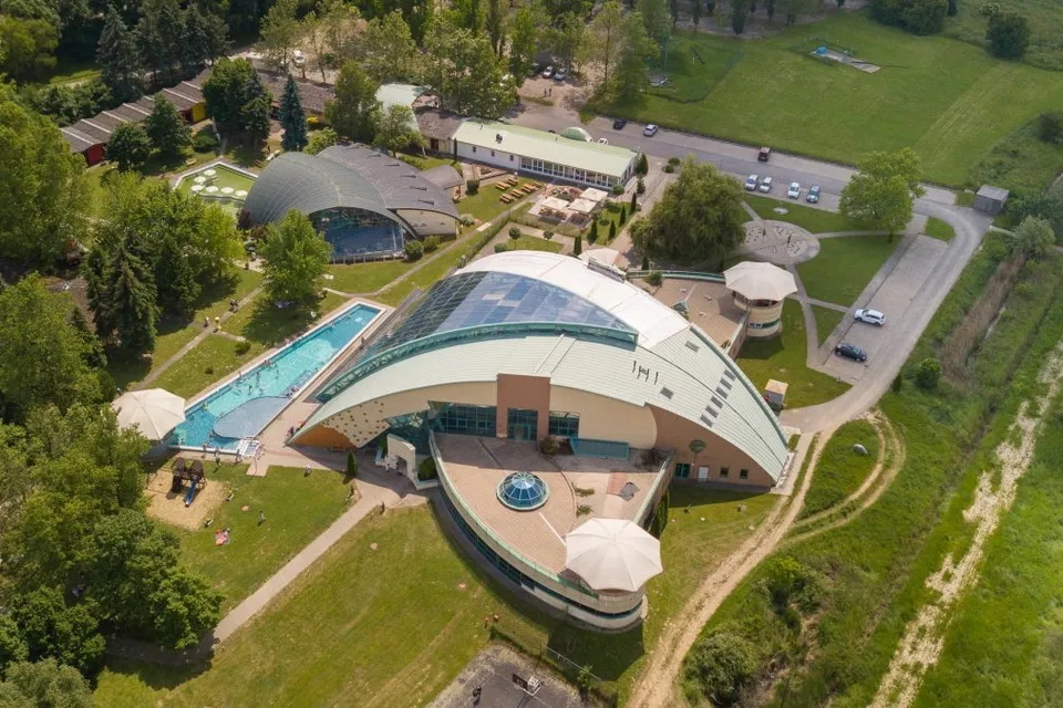 Tamási Thermal Bath