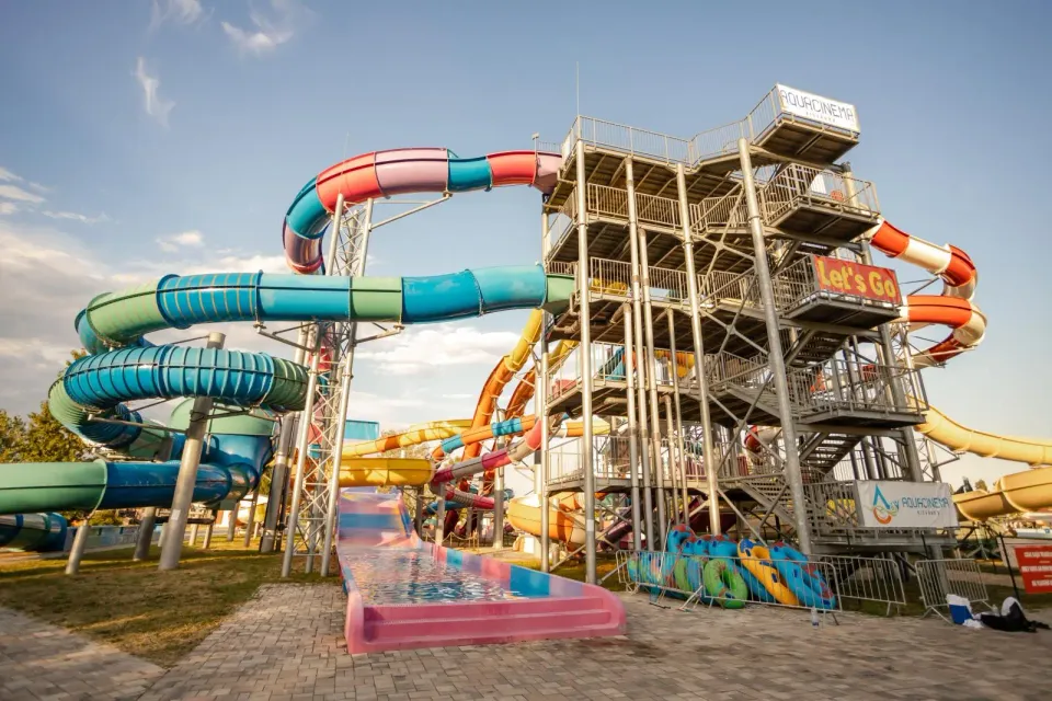 Aquacinema Gyógyfürdő és Élménypark (Kisvárda)
