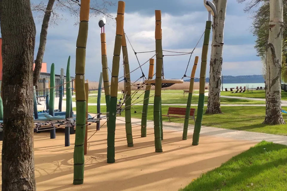 Tagore Promenade Playground