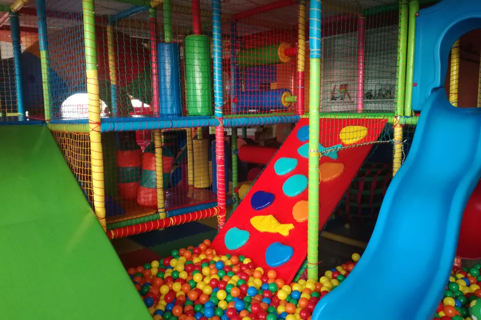 Meseautó Playhouse Kalocsa