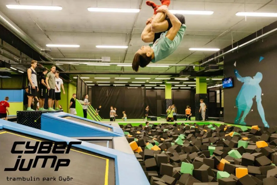 Cyberjump Győr Trambulin Park