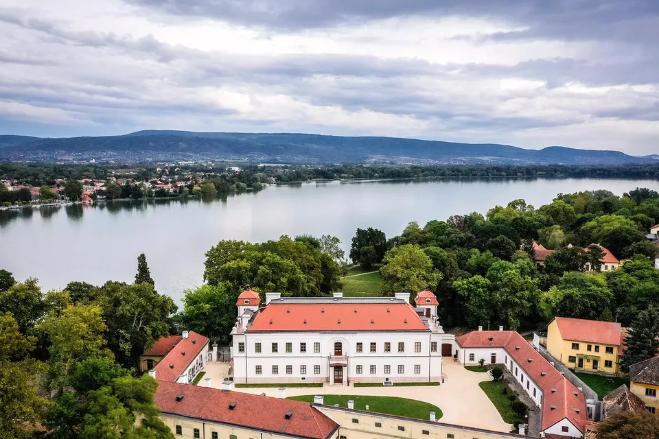 Tata Esterhazy-Castle
