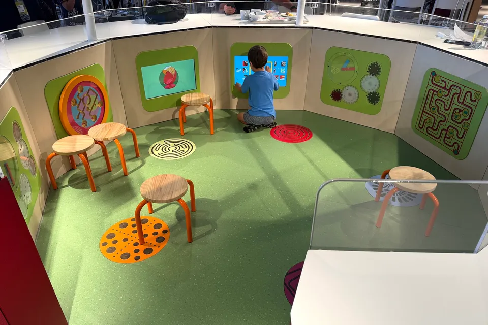 IKEA Étterem Örs vezér tere