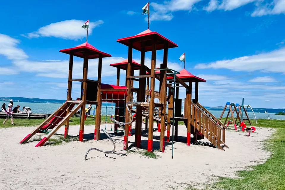 Balatonszemes Playground
