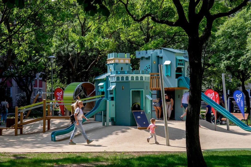 Országbíró Playgound