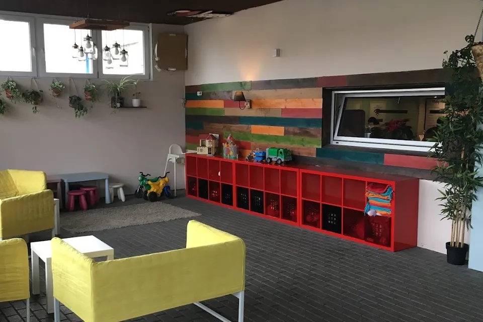 Montázs Art Café